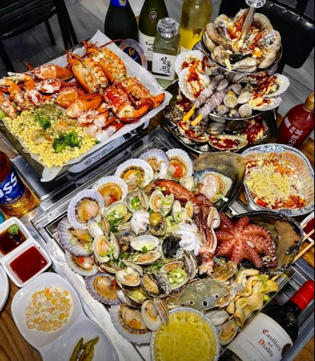 바다수퍼 해물천하 조개구이 회룡역, 해물요리의 향연