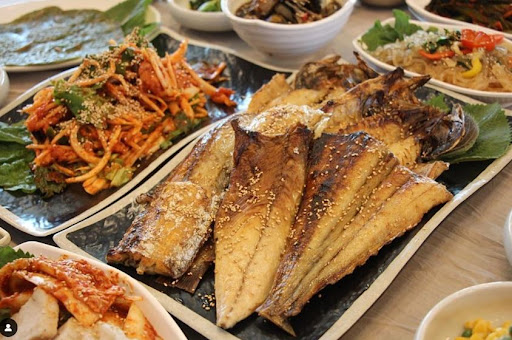 여수 수산물 특화시장에서의 특별한 맛, 구이랑회